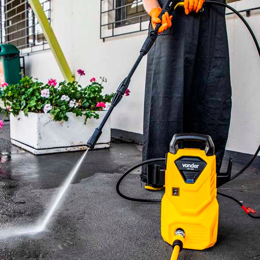 Kit Aspirador de Cinza WAP GTW ASH 1400W com Lavadora de Alta Pressão Vonder LAV1300 1200W