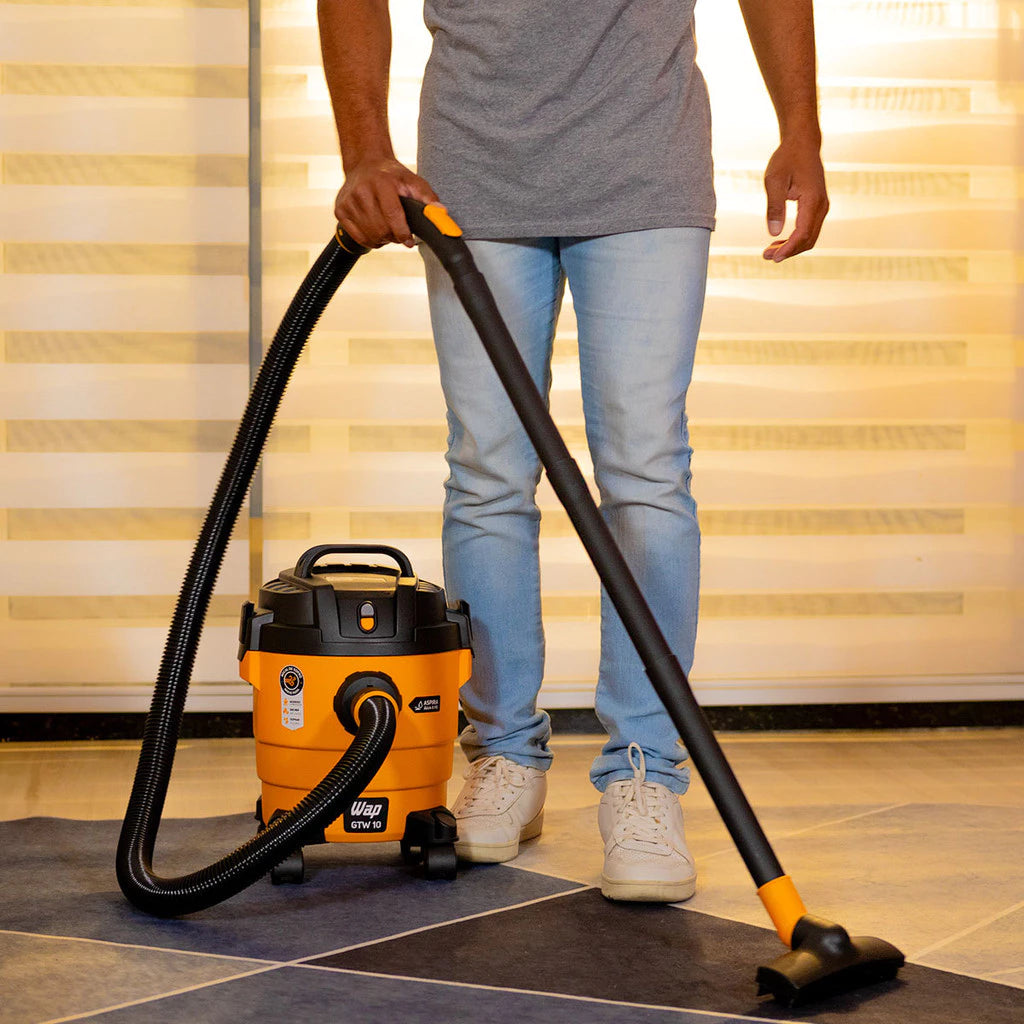 Kit Limpeza Lavadora de Alta Pressão Ágil 1400W Potente com Aspirador de Pó e Água Barril WAP