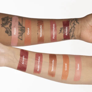 Ollie 3 in 1 Stick - Blush, Lipstick and Eyeshadow SPF 95